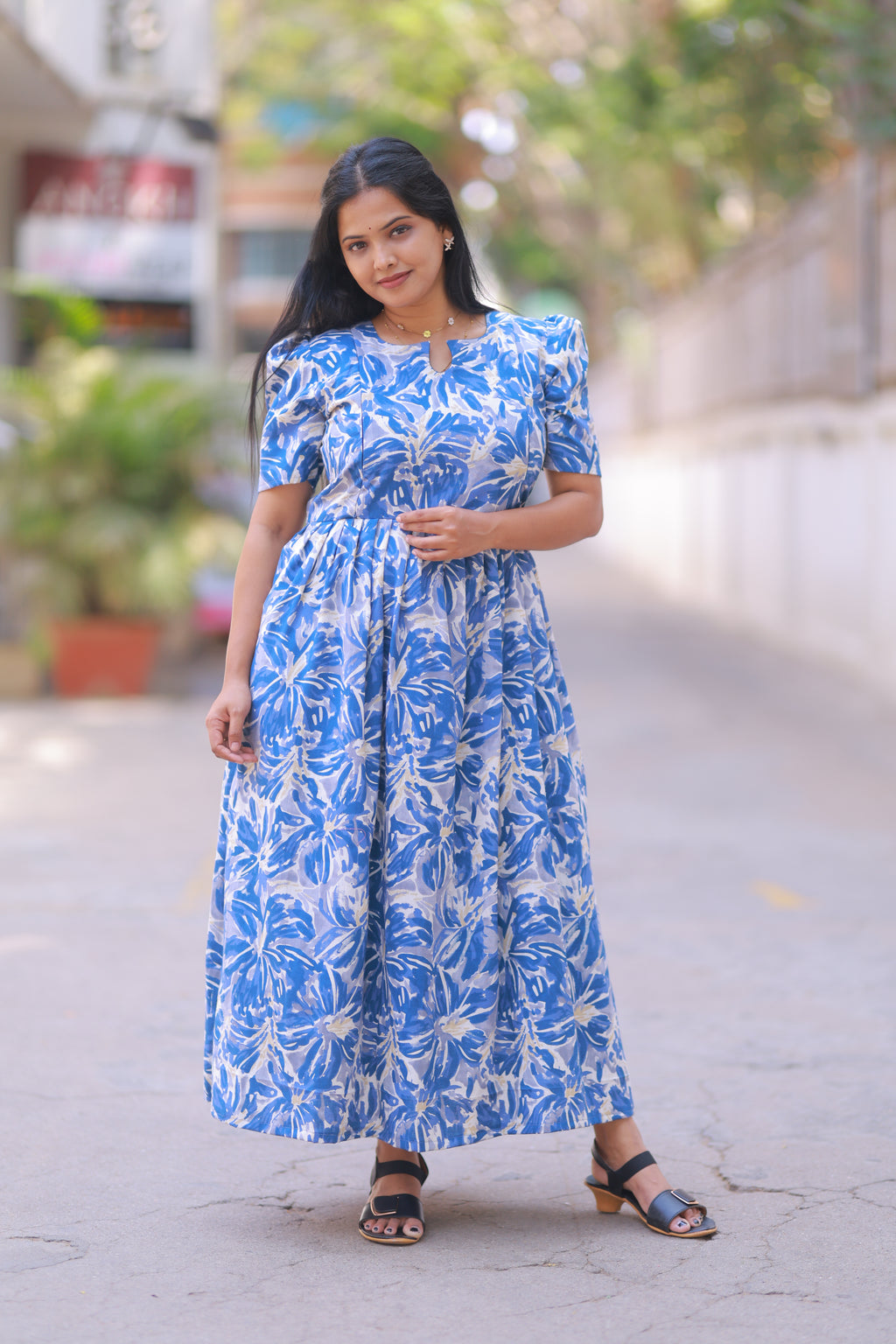 AZURE PETAL