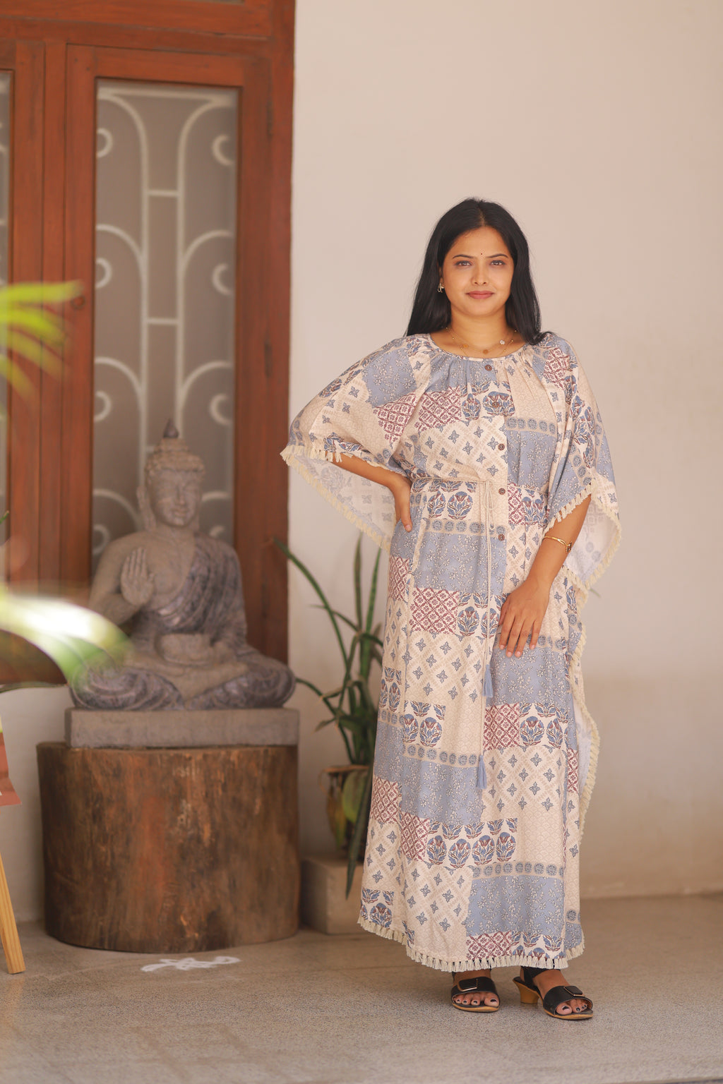 DREAMY TASSEL KAFTAN