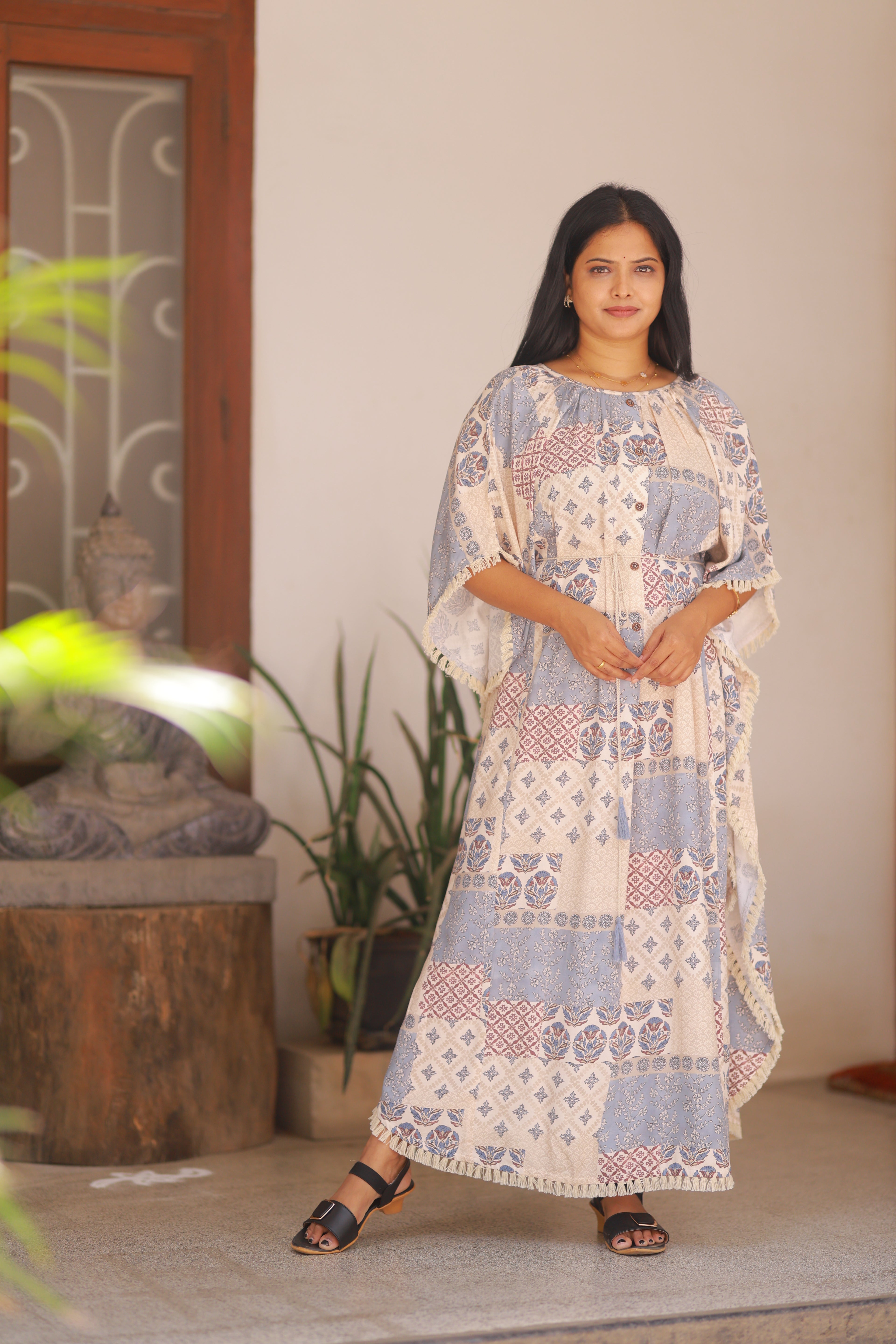 DREAMY TASSEL KAFTAN