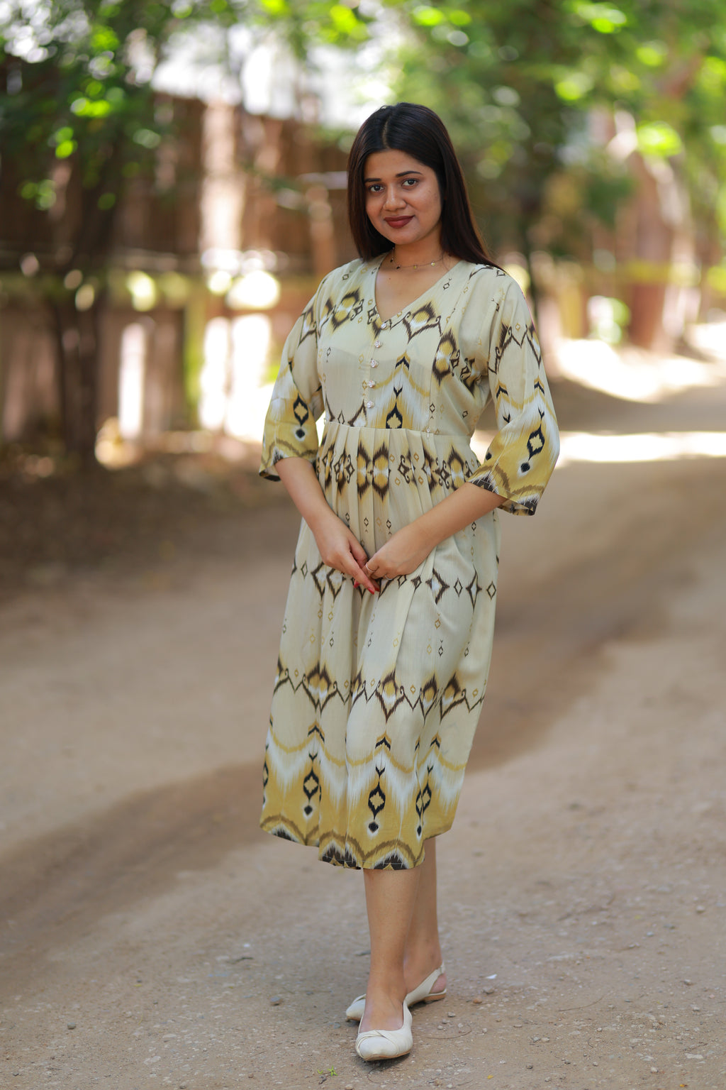 MEERA OLIVE