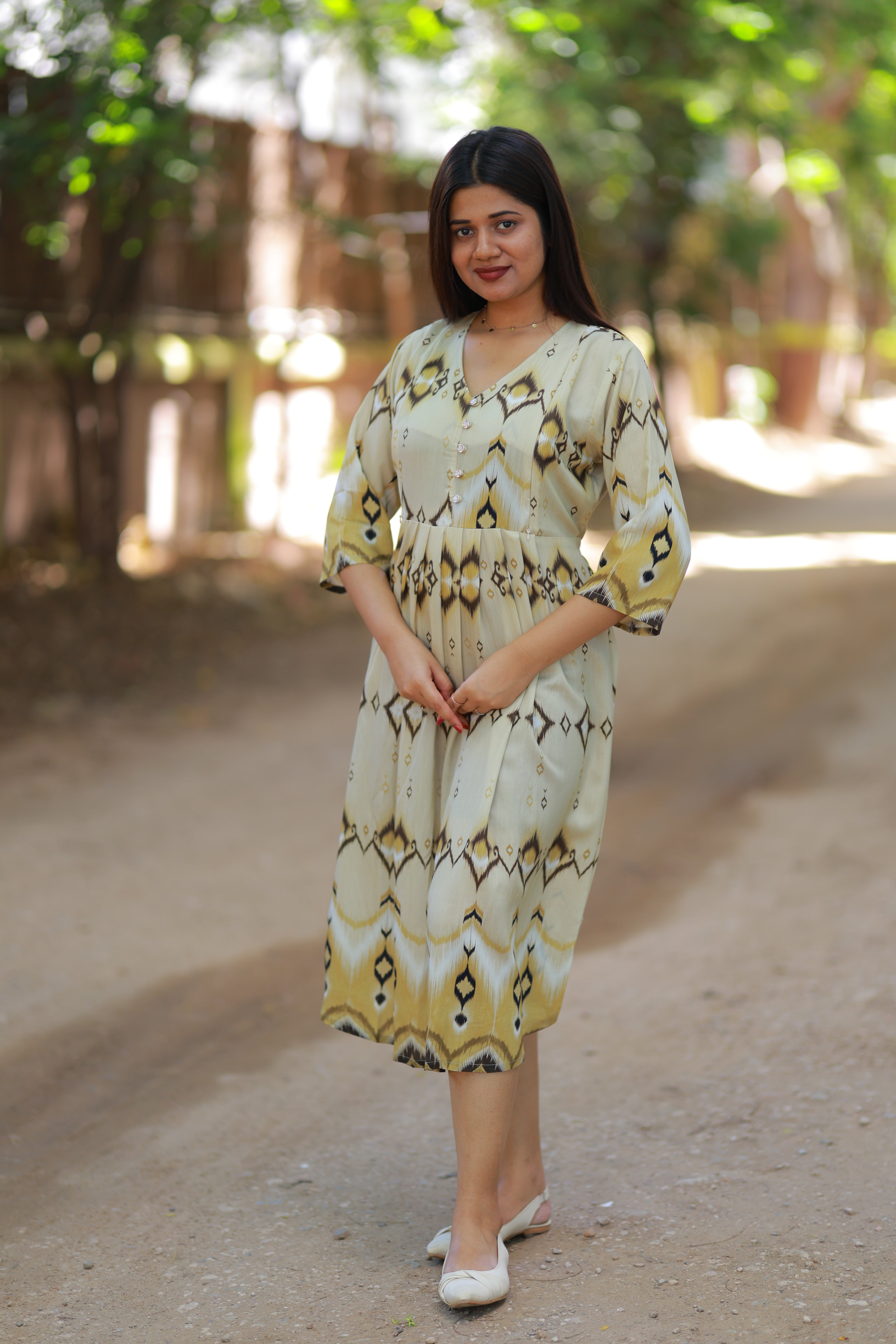 MEERA OLIVE