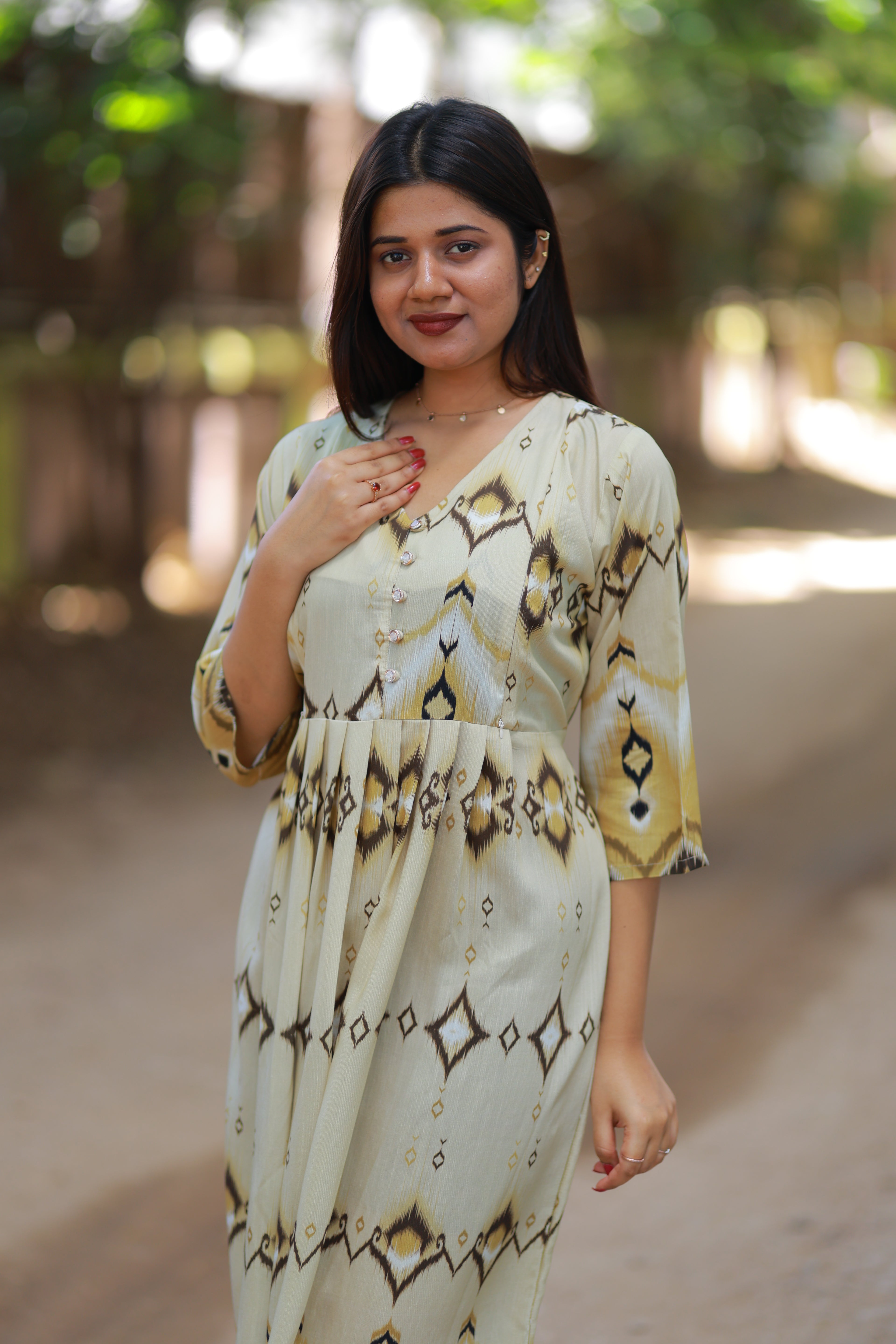 MEERA OLIVE