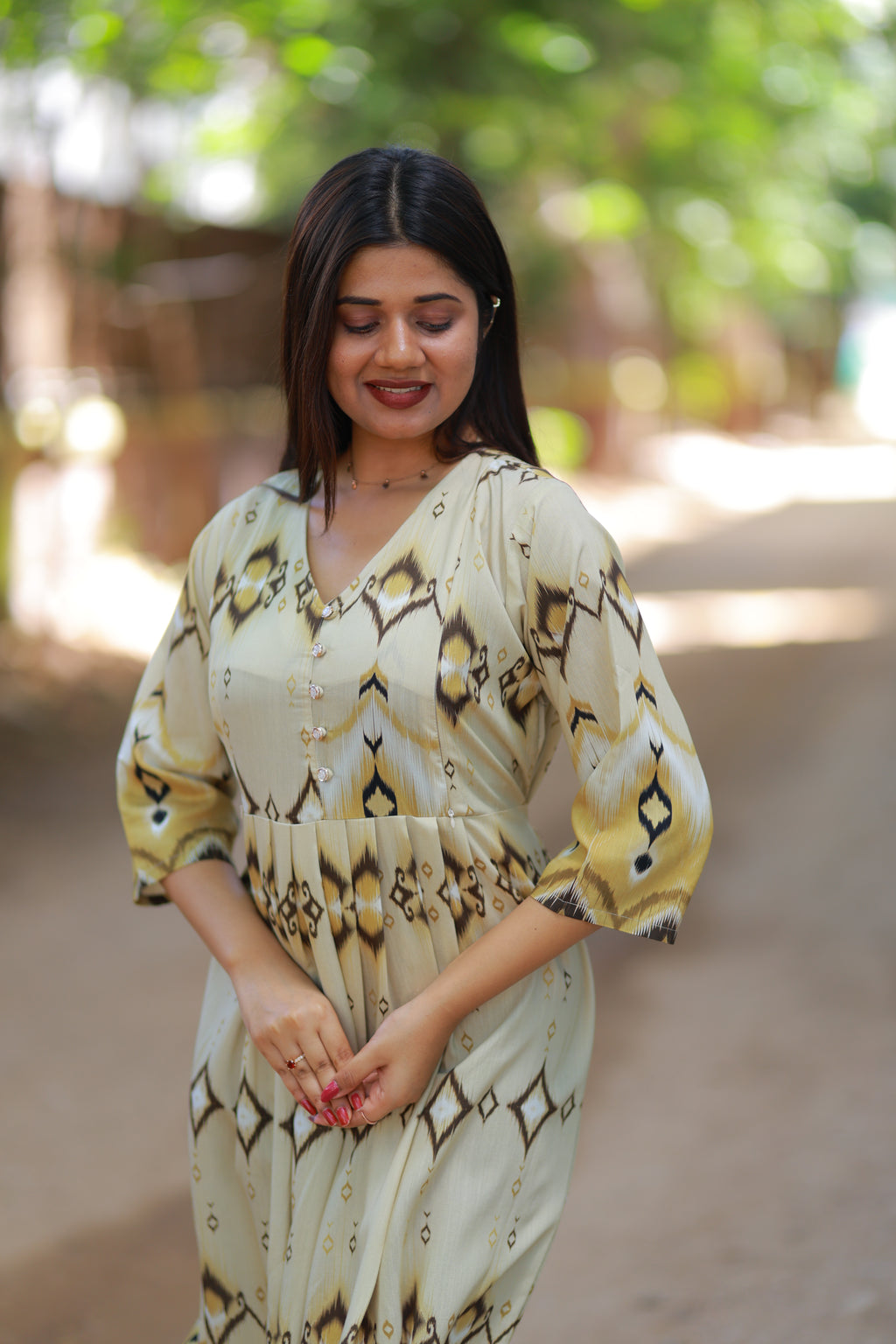 MEERA OLIVE