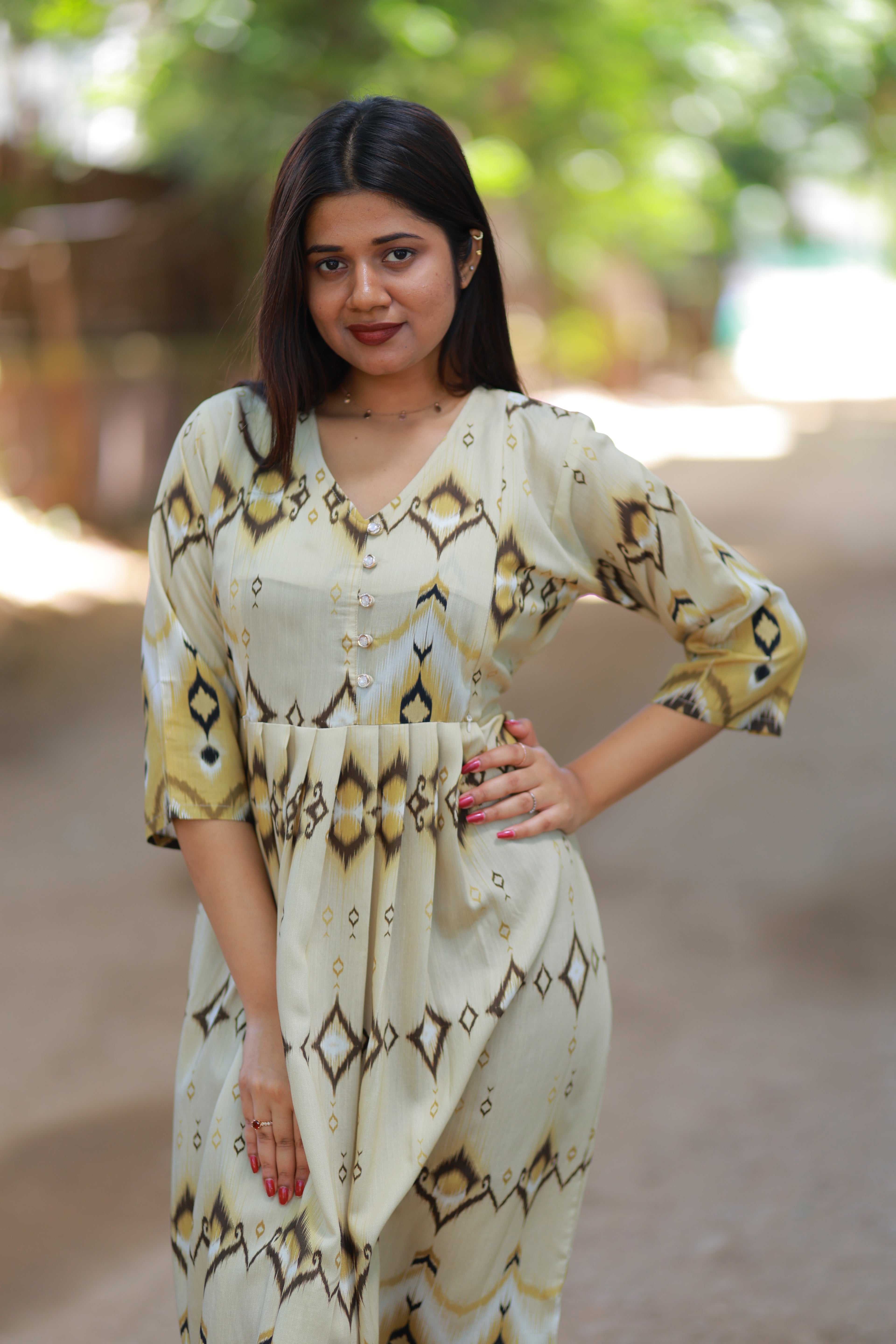 MEERA OLIVE